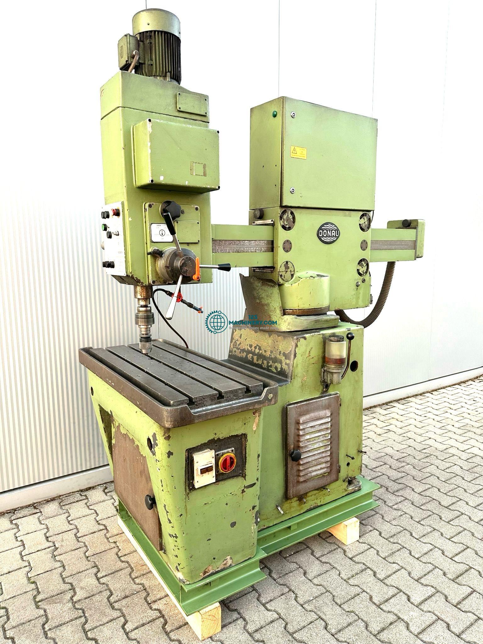 DONAU DR 40z Schnellradialbohrmaschine